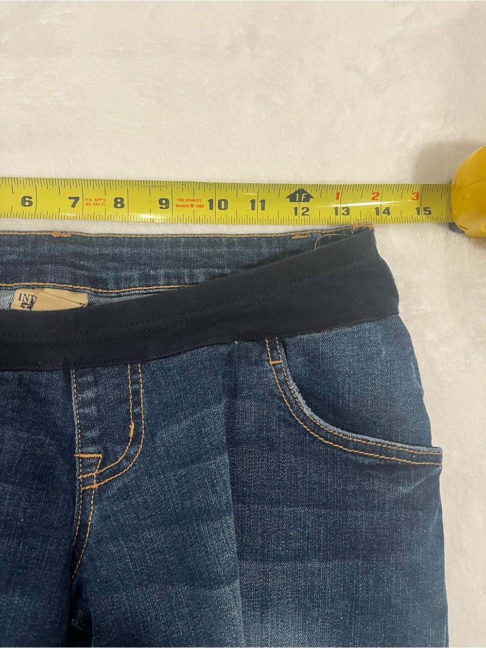 Indigo Blue Maternity Jean Shorts with Cuffed Hem - Size XS - Picture 5 of 8